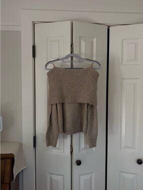 Abercrombie Off-Shoulder Ribbed Knit Sweater - Beige